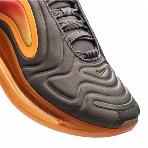 Nike Air Max 720 Gunsmoke Fuel Orange (GS) AQ3196-004 Size 6Y M/ Women’s 7.5 NIB - Picture 13 of 16